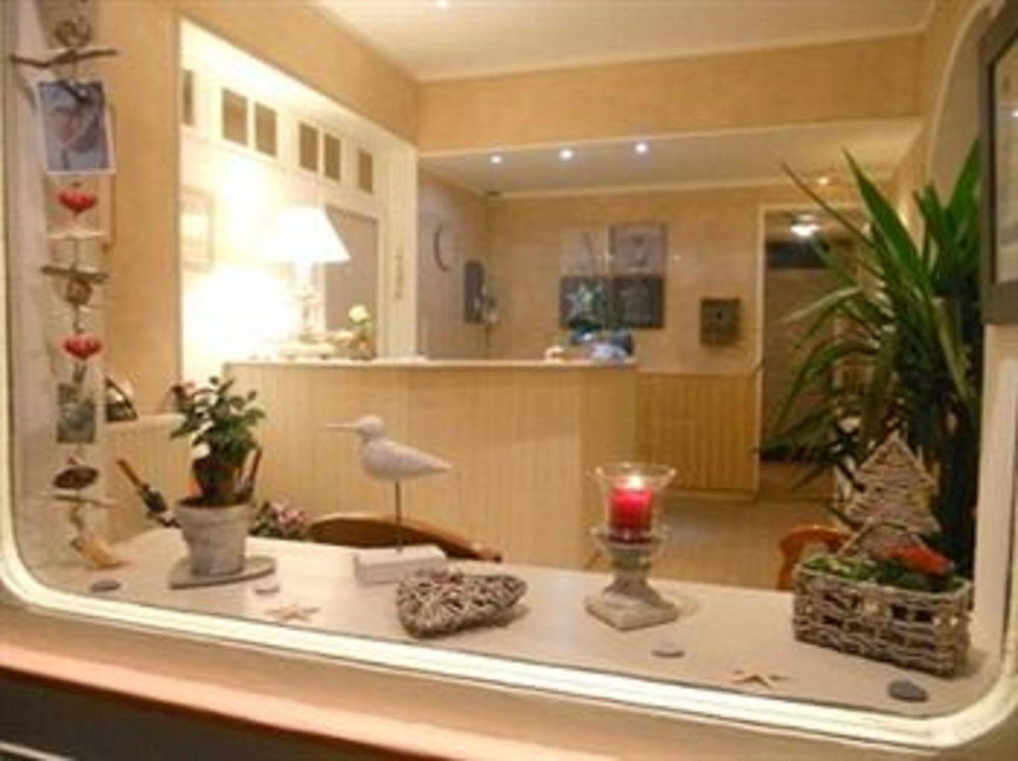 וילר-סור-מר Hotel Des Falaises מראה חיצוני תמונה